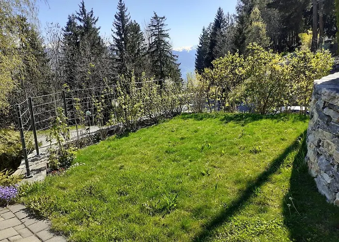 Апартаменты Les Loulou 2 *